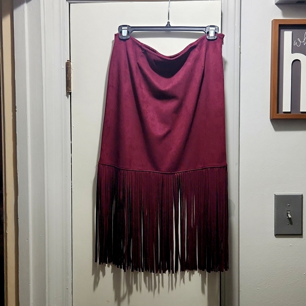 Fringed skirt